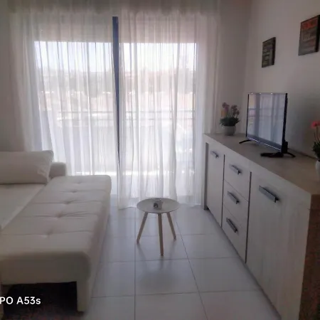 Apartman Aprtamento Con Piscina